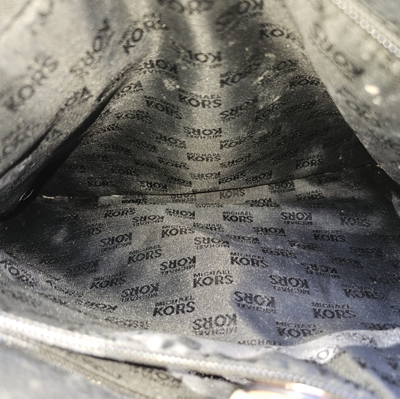 Michael Kors Black and Tan Large Leather Tote with Gold Accents - Picture 11 of 15